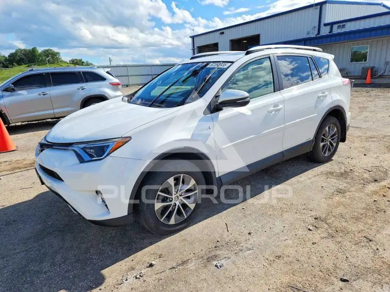 2016 Toyota RAV4 фото