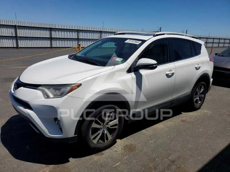 2016 Toyota RAV4 photo