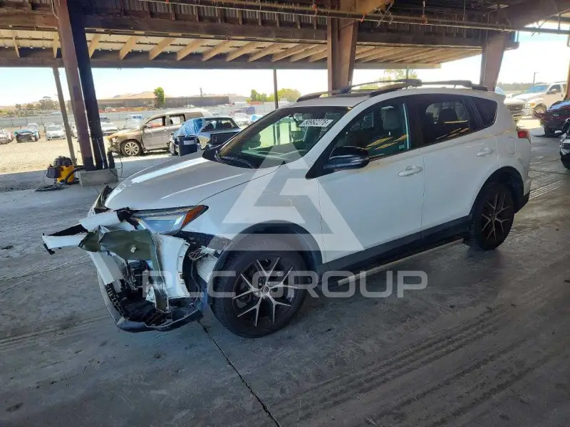 2016 Toyota RAV4 photo