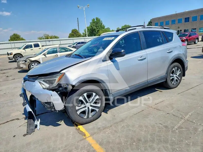 2016 Toyota RAV4 фото