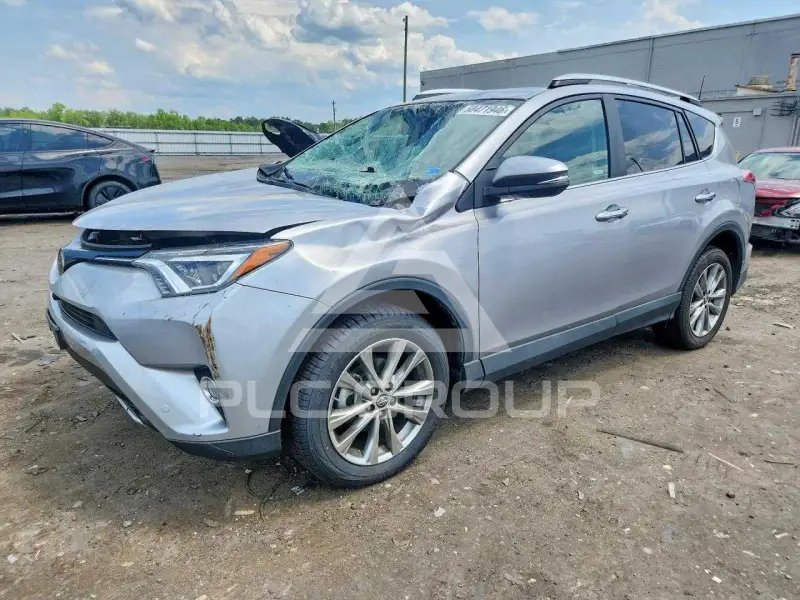 2016 Toyota RAV4 фото