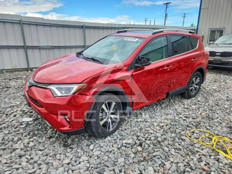 2016 Toyota RAV4 фото