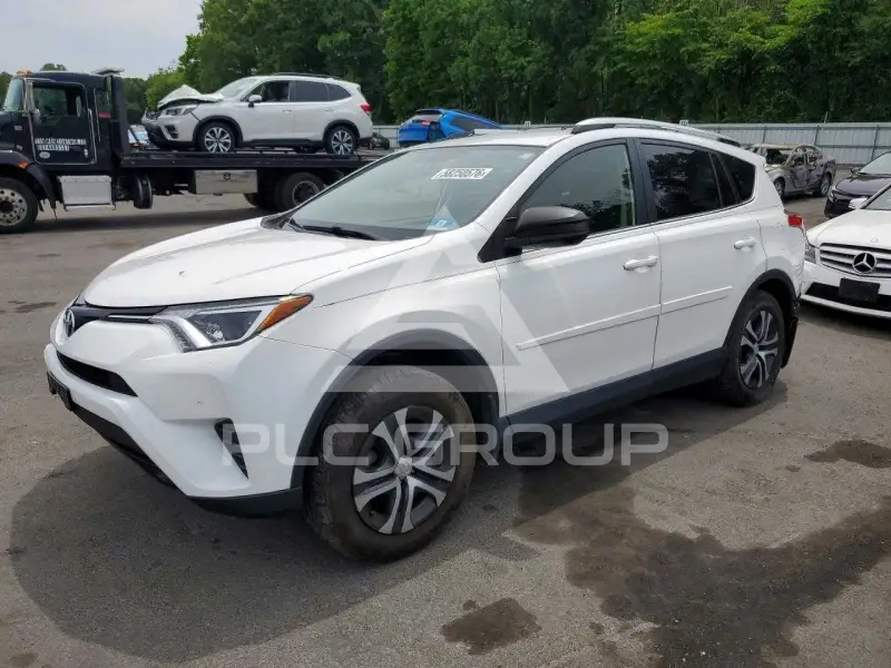 2016 Toyota RAV4 photo