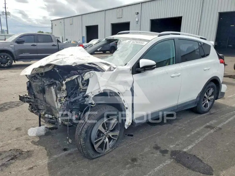 2016 Toyota RAV4 photo