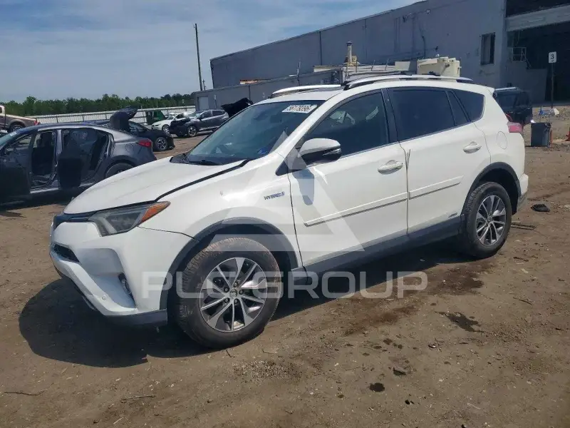 2016 Toyota RAV4 фото