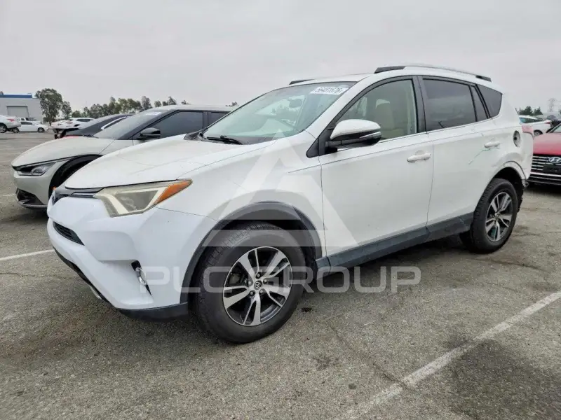 2016 Toyota RAV4 фото