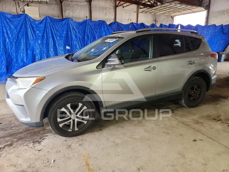 2016 Toyota RAV4 photo