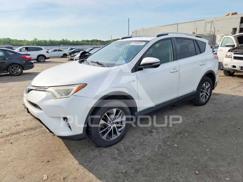 2016 Toyota RAV4 фото
