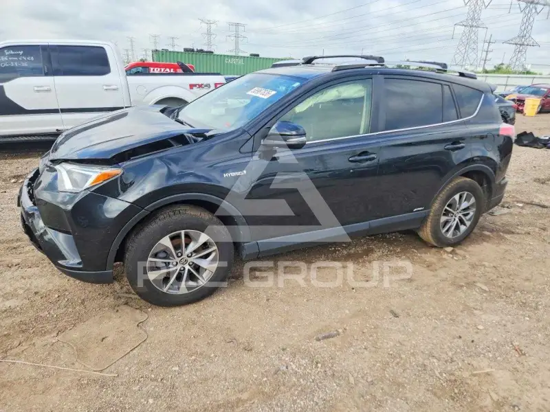 2016 Toyota RAV4 photo