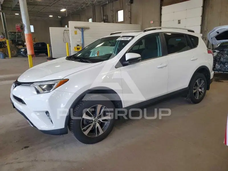 2016 Toyota RAV4 фото