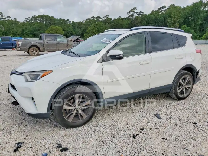 2016 Toyota RAV4 фото
