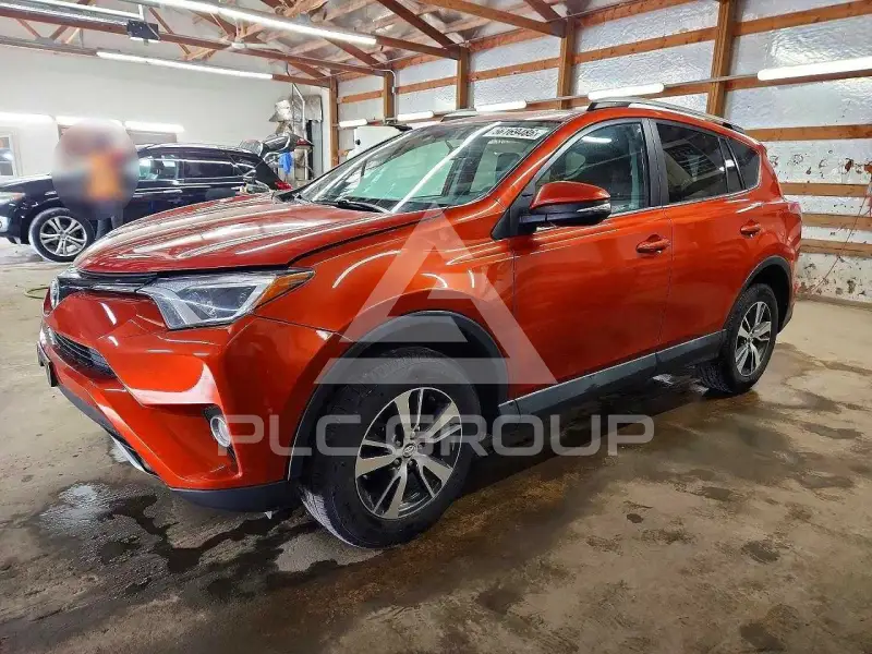 2016 Toyota RAV4 фото