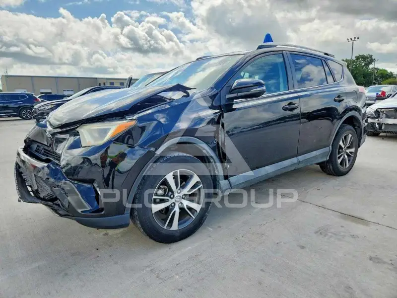 2016 Toyota RAV4 фото