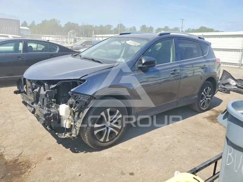 2016 Toyota RAV4 фото
