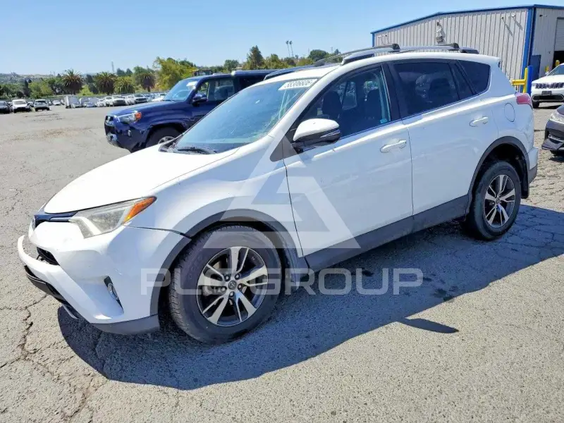 2016 Toyota RAV4 фото