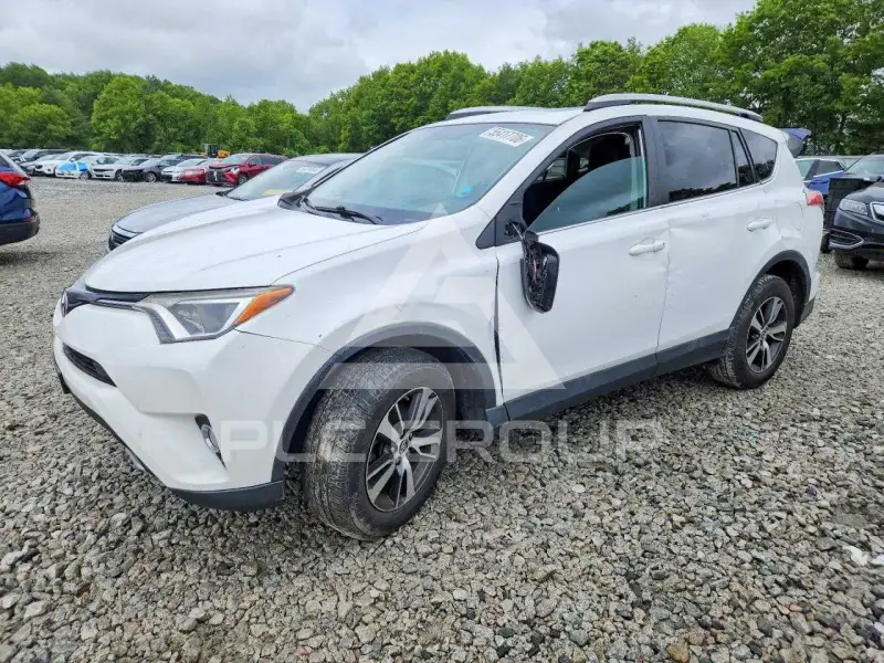 2016 Toyota RAV4 фото