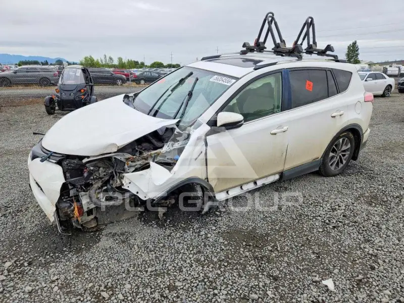2016 Toyota RAV4 фото