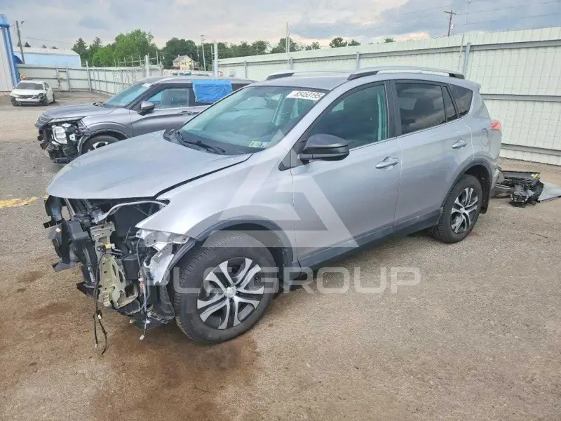 2016 Toyota RAV4 photo