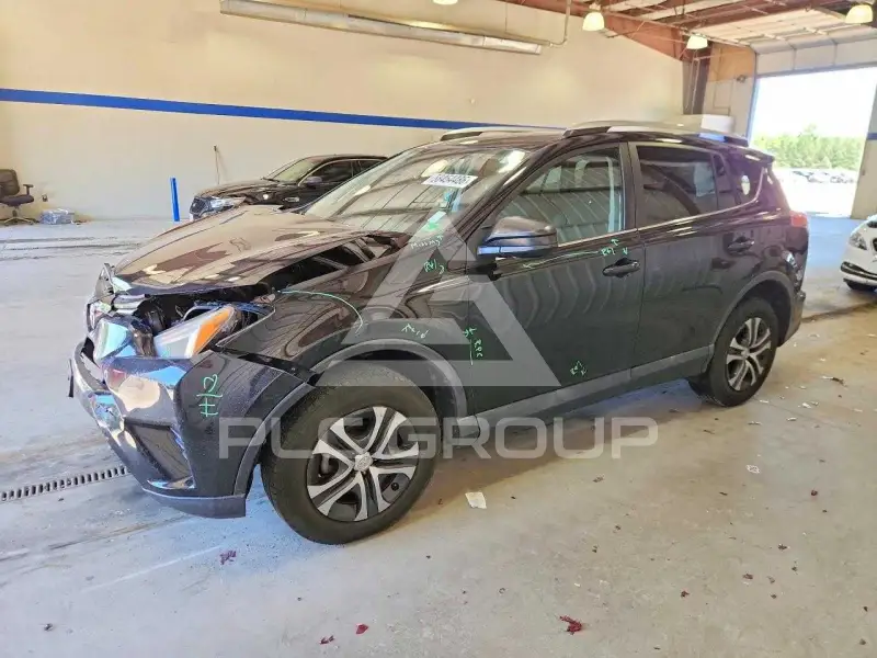 2016 Toyota RAV4 фото
