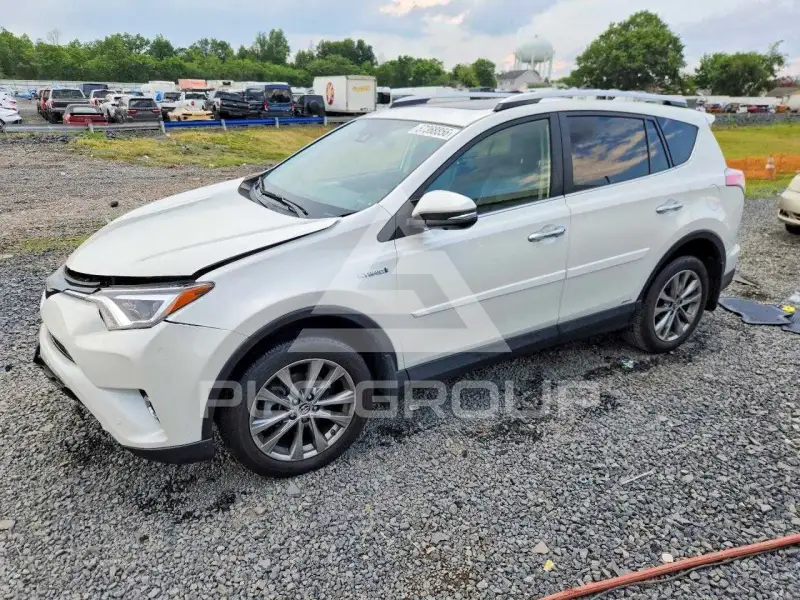2016 Toyota RAV4 photo