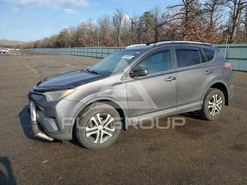 2016 Toyota RAV4 фото