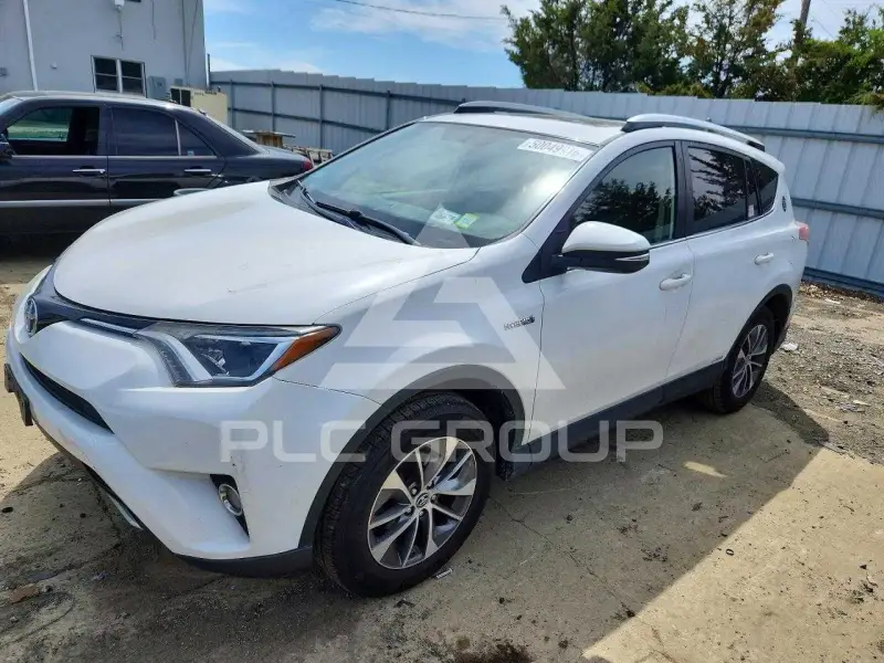2016 Toyota RAV4 фото