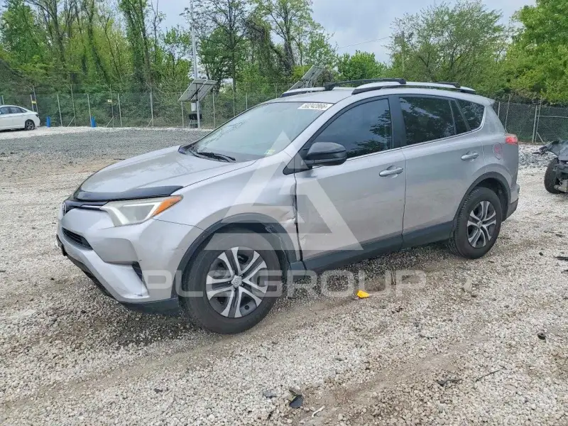2016 Toyota RAV4 photo