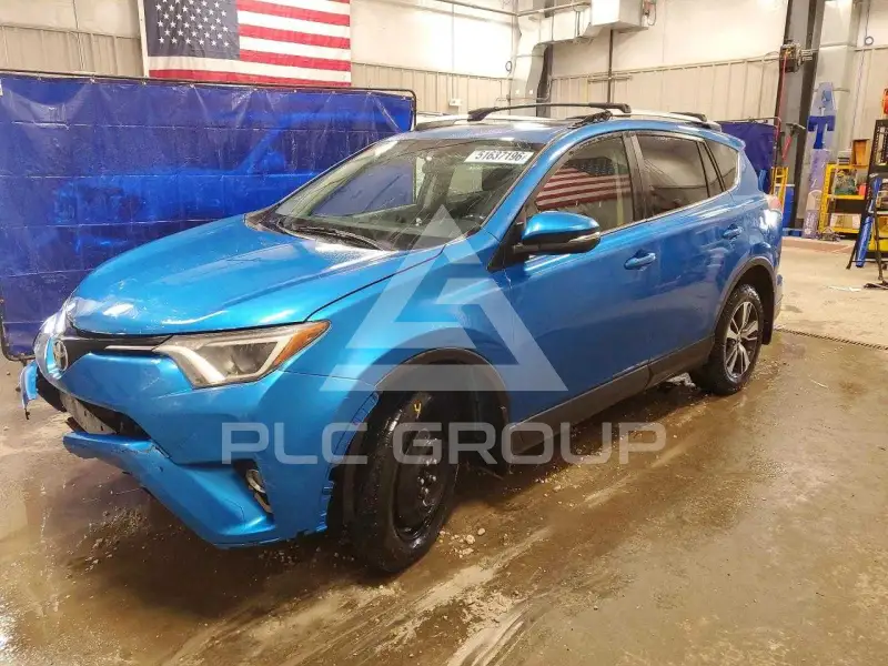 2016 Toyota RAV4 фото