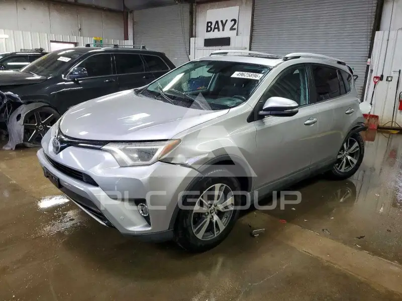 2016 Toyota RAV4 photo