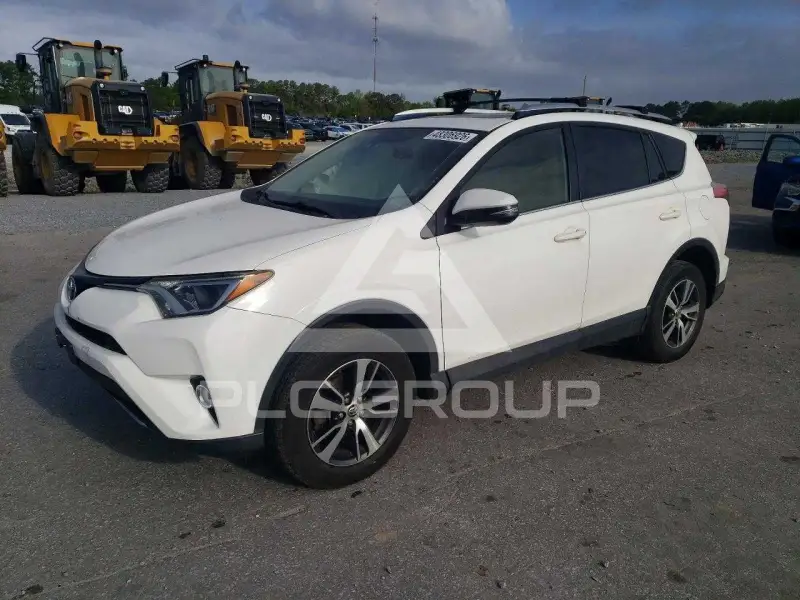 2016 Toyota RAV4 photo