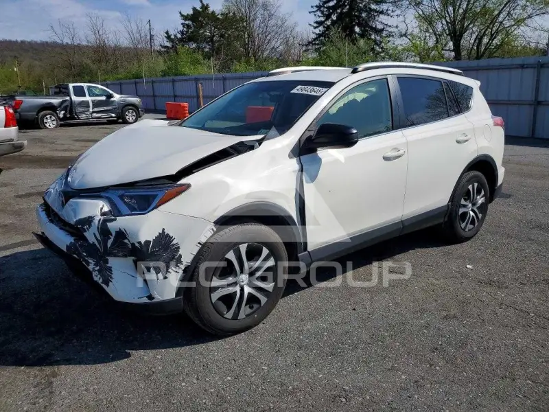 2016 Toyota RAV4 photo