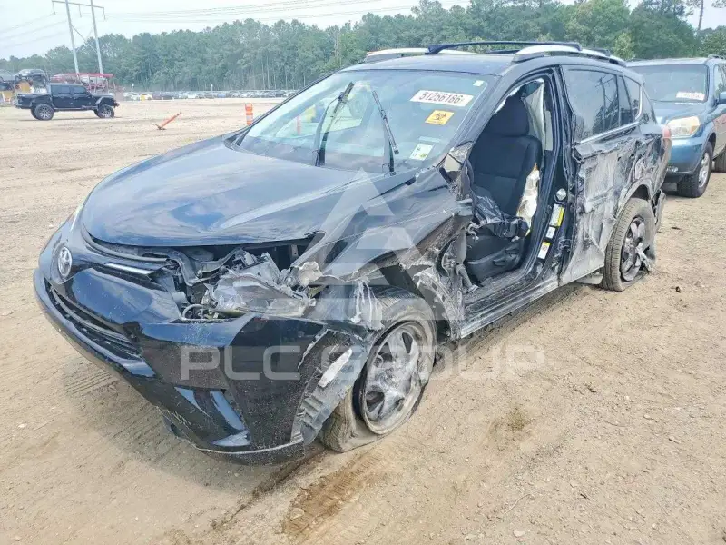 2016 Toyota RAV4 фото