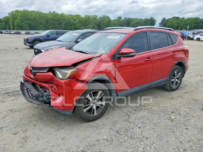 2016 Toyota RAV4 фото