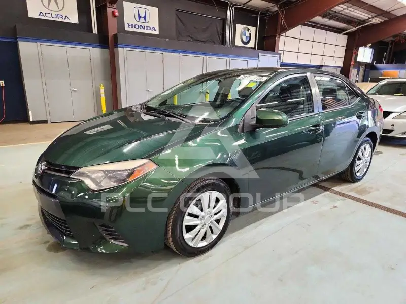 2016 Toyota COROLLA фото