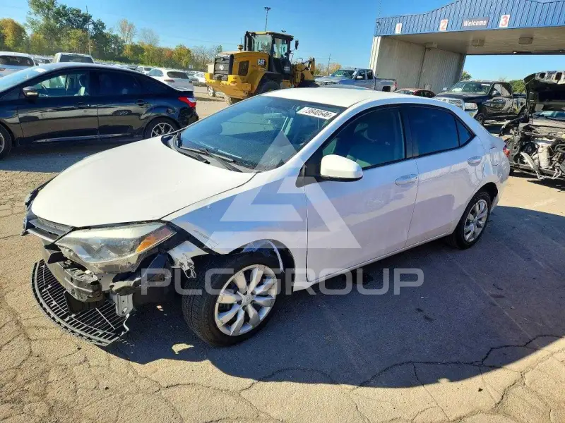 2016 Toyota COROLLA фото