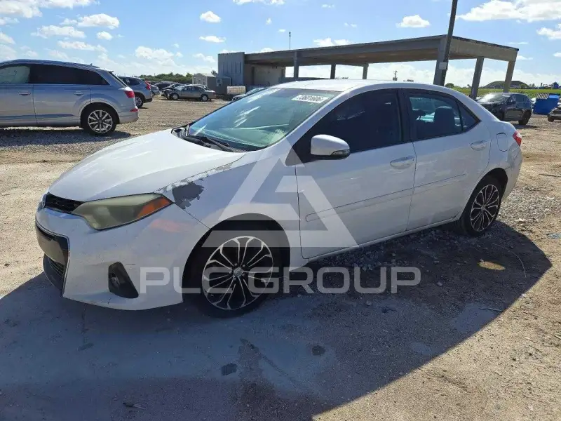 2016 Toyota COROLLA фото