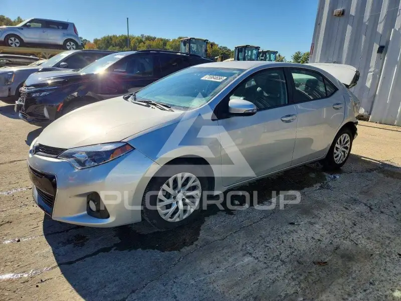 2016 Toyota COROLLA фото
