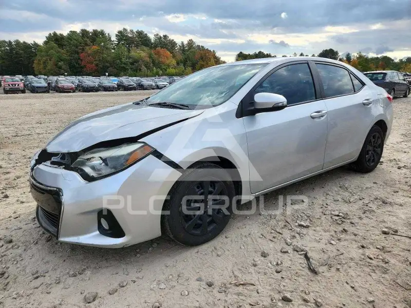 2016 Toyota COROLLA фото