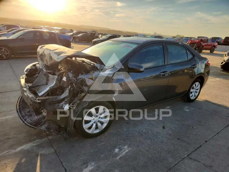 2016 Toyota COROLLA фото