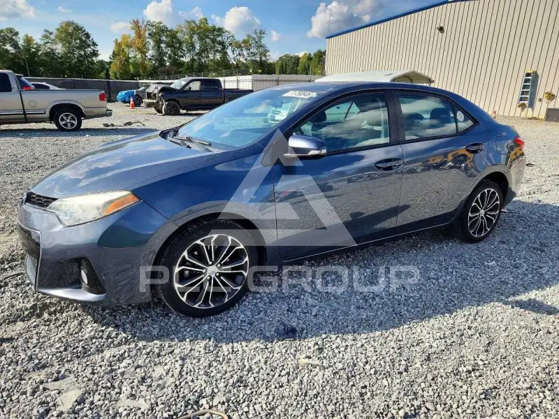 2016 Toyota COROLLA фото