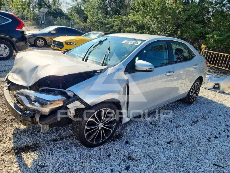 2016 Toyota COROLLA фото