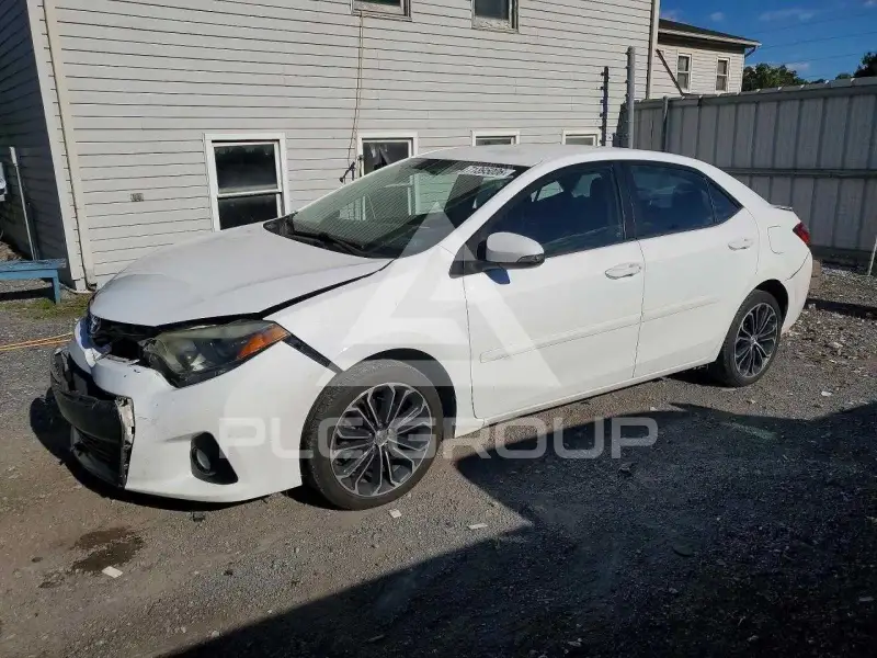 2016 Toyota COROLLA фото