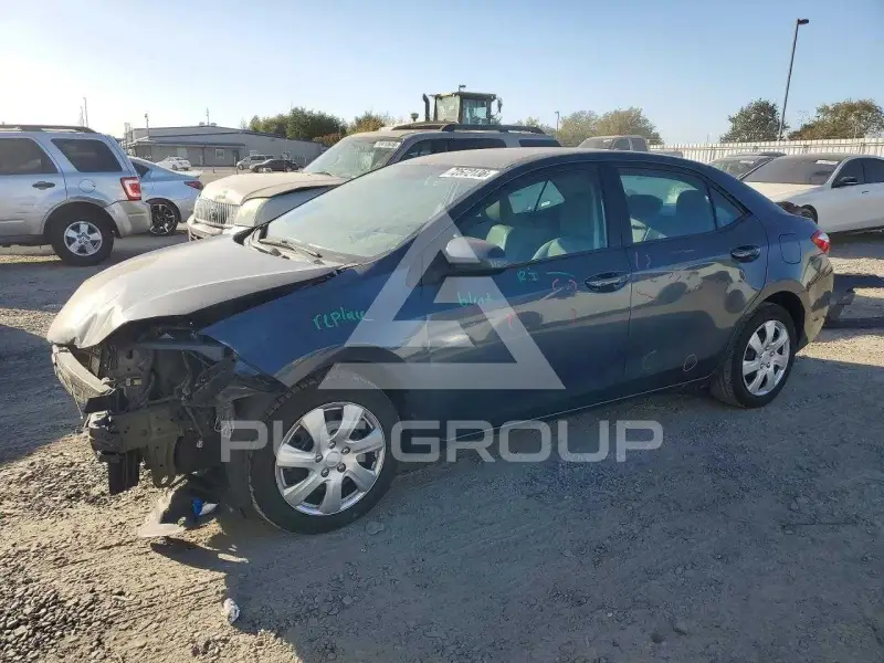 2016 Toyota COROLLA фото