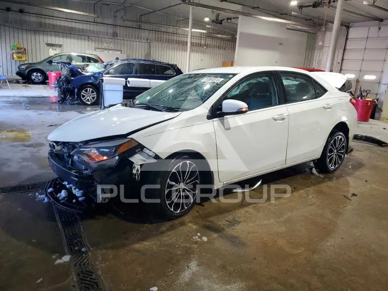 2016 Toyota COROLLA фото
