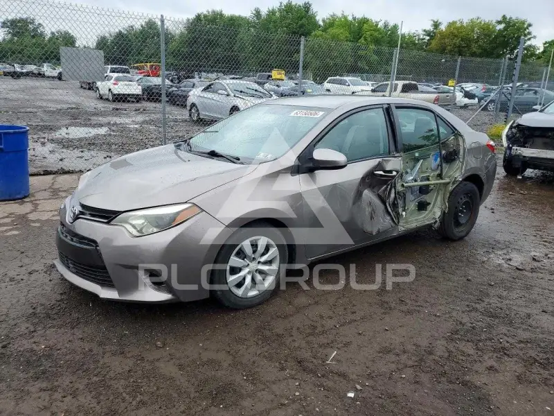 2016 Toyota COROLLA фото