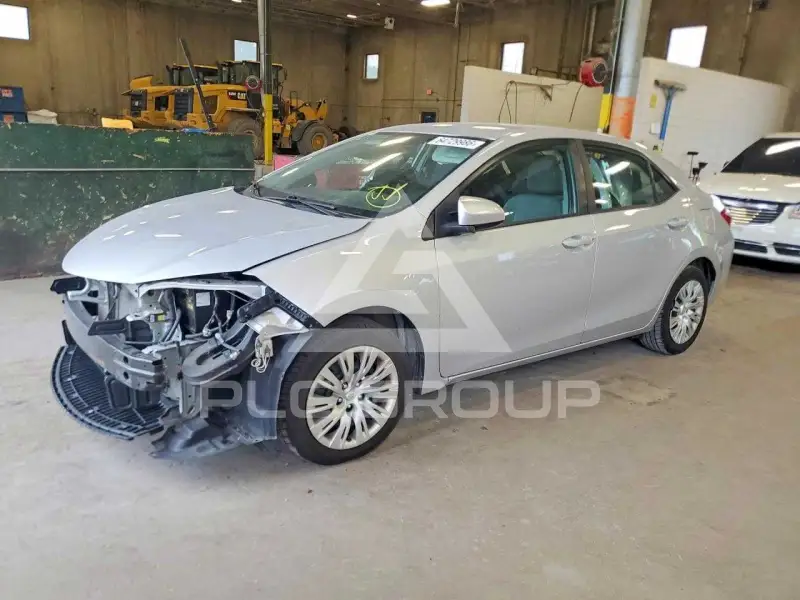 2016 Toyota COROLLA фото