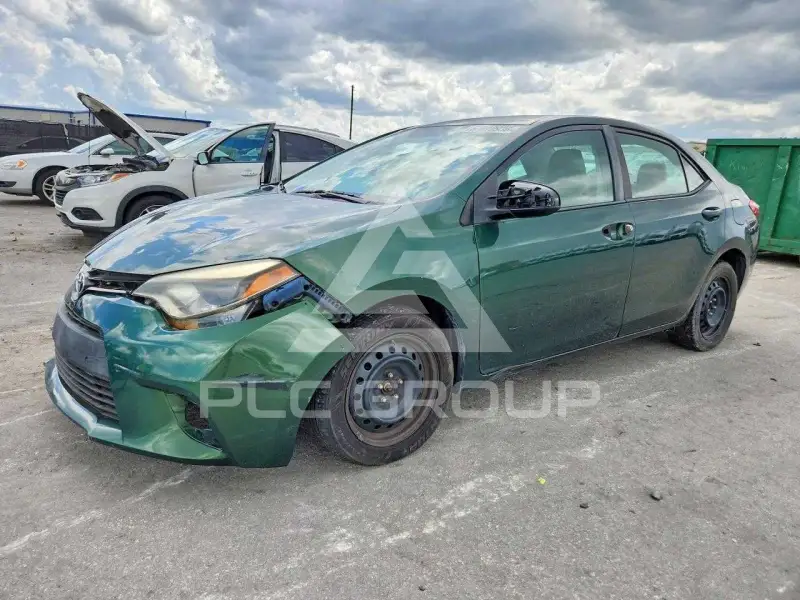 2016 Toyota COROLLA фото