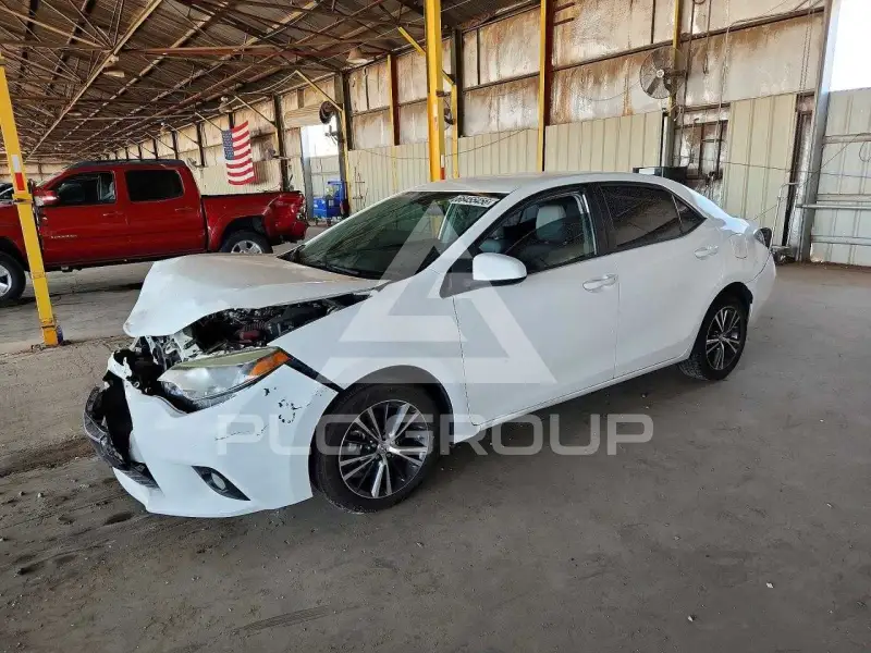 2016 Toyota COROLLA фото