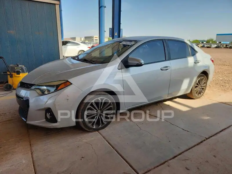 2016 Toyota COROLLA фото