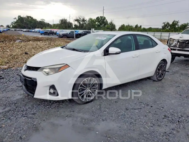 2016 Toyota COROLLA фото